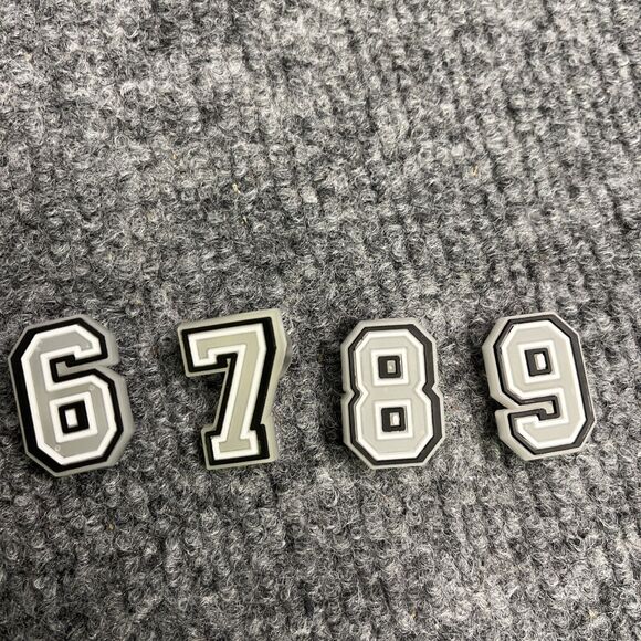 10pc Glow In The Dark NUMBER Shoe Charms for Crocs & Laces - Picture 4 of 4